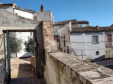 Casa indipendente in vendita a Bucchianico (CH) via Sant,Onofrio,14 foto 2