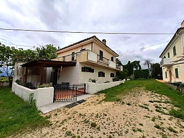 Casa indipendente in vendita a Nocciano (PE) contrada casali foto 23