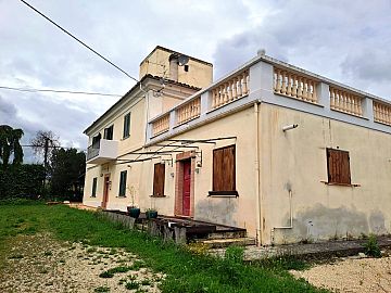 Casa indipendente in vendita a Nocciano (PE) contrada casali foto 21