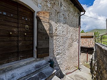 Appartamento in vendita a Santo Stefano di Sessanio (AQ)  foto 4