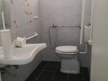 Negozio o Locale in vendita a Chieti (CH) Via Ramiro Ortiz, 18 foto 8