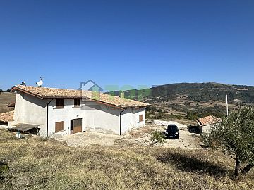 Villa in vendita a Civitacampomarano (CB)  foto 3
