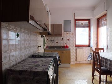 Appartamento in vendita a Chieti (CH) Via 123^Brigata Fanteria foto 8