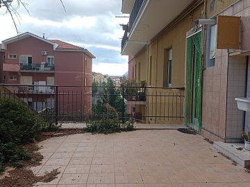 Appartamento in vendita a Chieti (CH) via sciucchi foto 4