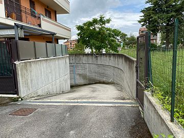 Garage in vendita a San Giovanni Teatino (CH)  foto 1