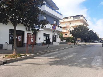 Negozio o Locale in affitto a Montesilvano (PE)  foto 8