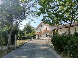 Vendita Villa bifamiliare in V a Alanno