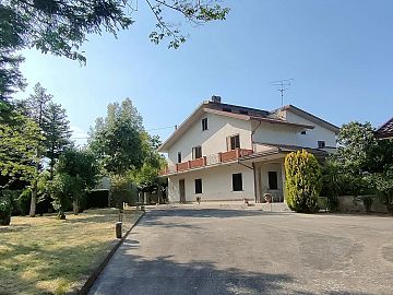 Villa bifamiliare in vendita a Alanno (PE)  foto 5