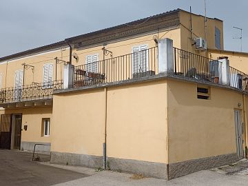 Appartamento in vendita a Scafa (PE) corso 1°maggio foto 2