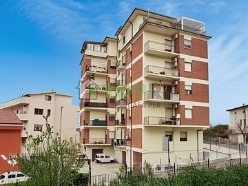 Appartamento in vendita a Chieti (CH) Via S. Camillo de Lellis foto 1