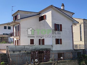Casa indipendente in vendita a Lanciano (CH) Contrada Santa Giusta foto 2