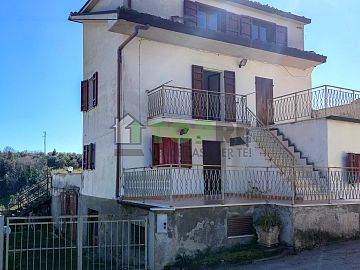 Casa indipendente in vendita a Lanciano (CH) Contrada Santa Giusta foto 4