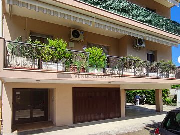 Appartamento in vendita a Chieti (CH) Via L'Aquila foto 4