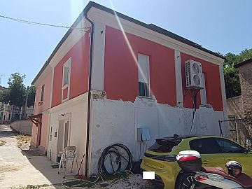 Casa indipendente in vendita a Miglianico (CH) Via MArtiri di Cerreto 29 foto 3