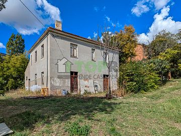 Casa indipendente in vendita a Chieti (CH) Via Agostini foto 3