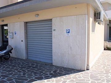 Negozio o Locale in vendita a San Giovanni Teatino (CH) Via Corso Italia 179 foto 4