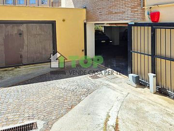 Appartamento in vendita a Chieti (CH) Viale Amendola foto 26