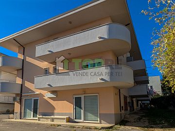 Appartamento in vendita a Bucchianico (CH) Via Santa Chiara foto 2