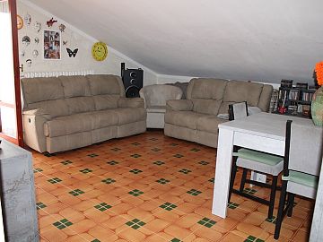 Mansarda in vendita a Loreto Aprutino (PE) Via santa Maria in Piano foto 9