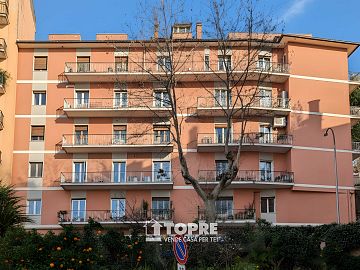 Appartamento in vendita a Chieti (CH) Via XXIV Maggio foto 2