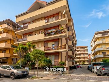 Appartamento in vendita a Francavilla al Mare (CH) Via della Rinascita foto 2