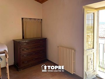 Casa indipendente in vendita a Santo Stefano di Sessanio (AQ) Via Battisti foto 13