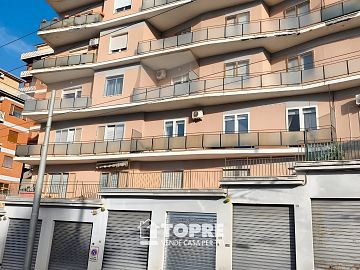Appartamento in vendita a Chieti (CH) Via Madonna degli Angeli foto 2