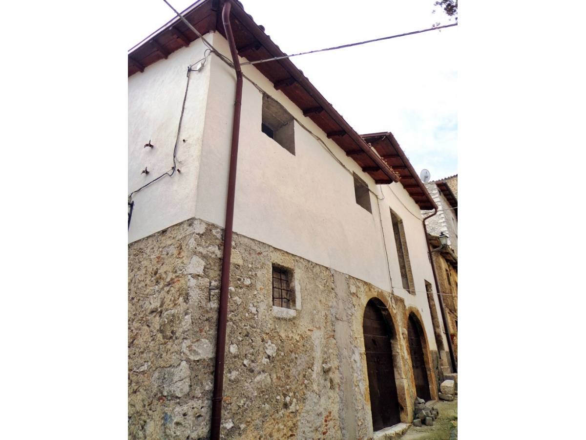 Semi-detached house for sale in goriano valli  at Tione degli Abruzzi - 952890 foto 4