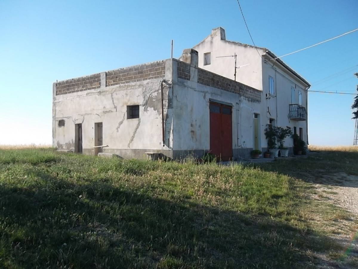 Casale o Rustico in vendita in VIA quercianera  a Atessa - 812910 foto 1