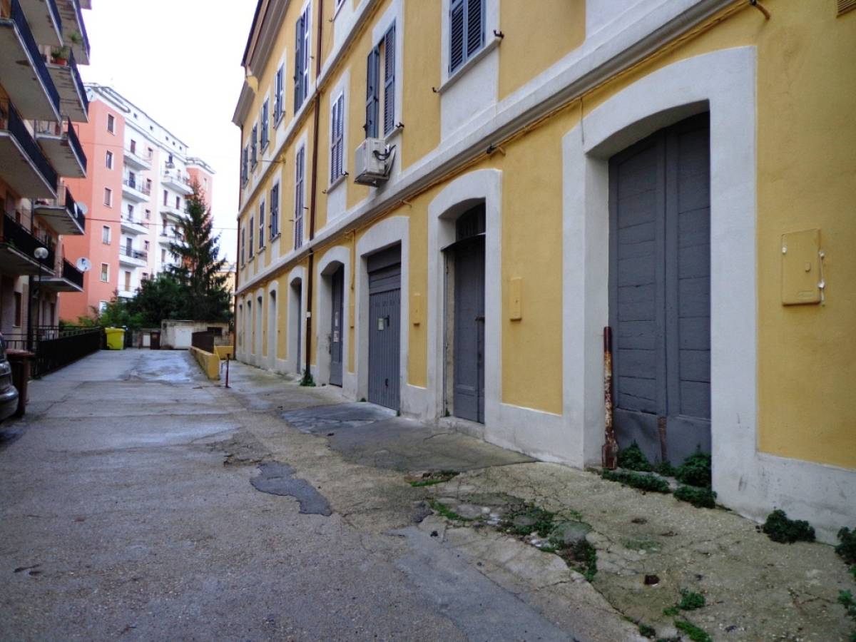 Warehouse or storage for sale in via cesare de laurentiis  in S. Maria - Arenazze area at Chieti - 645018 foto 2