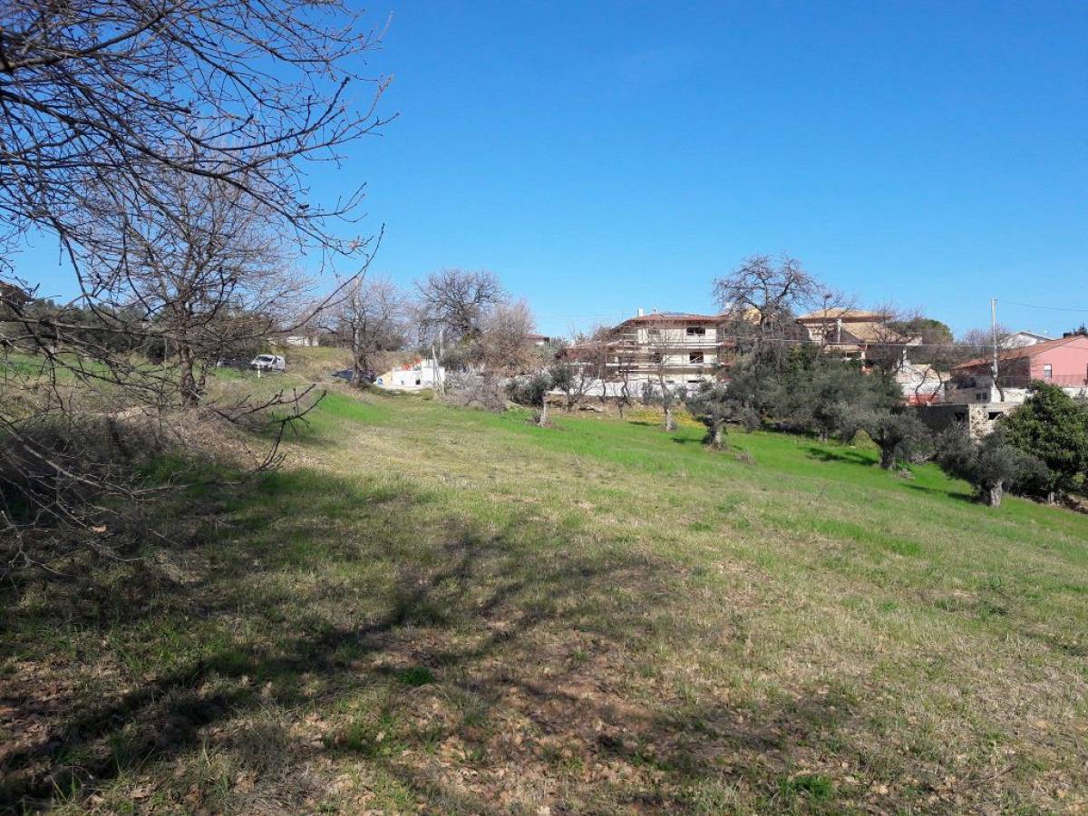 Residential building lot for sale in via vaschiola  at Torrevecchia Teatina - 788557 foto 2