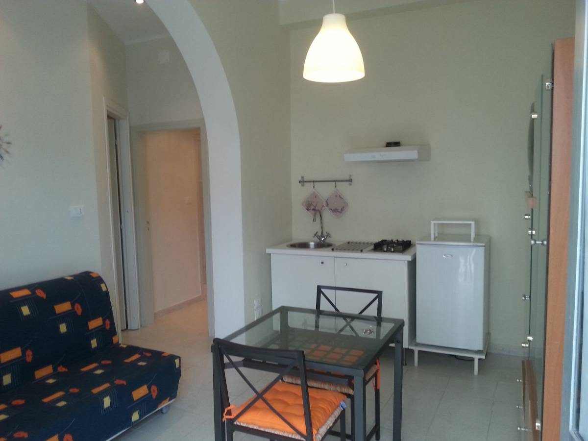 Appartamento in vendita in Via Roma  a Alba Adriatica - 7310821 foto 2