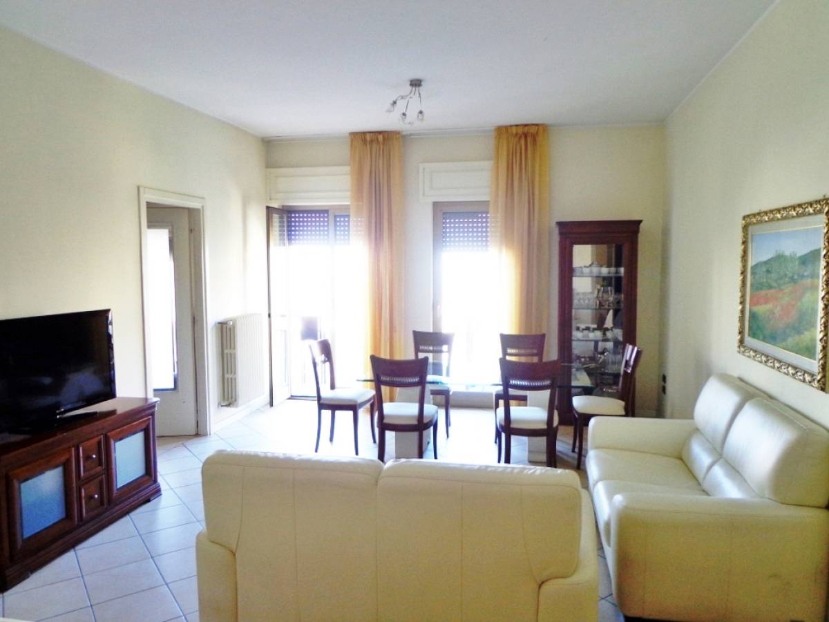 Appartamento in vendita in via valera zona Porta Pescara - V. Olivieri a Chieti - 6520298 foto 3