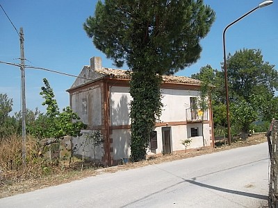 Casale o Rustico in vendita a Atessa