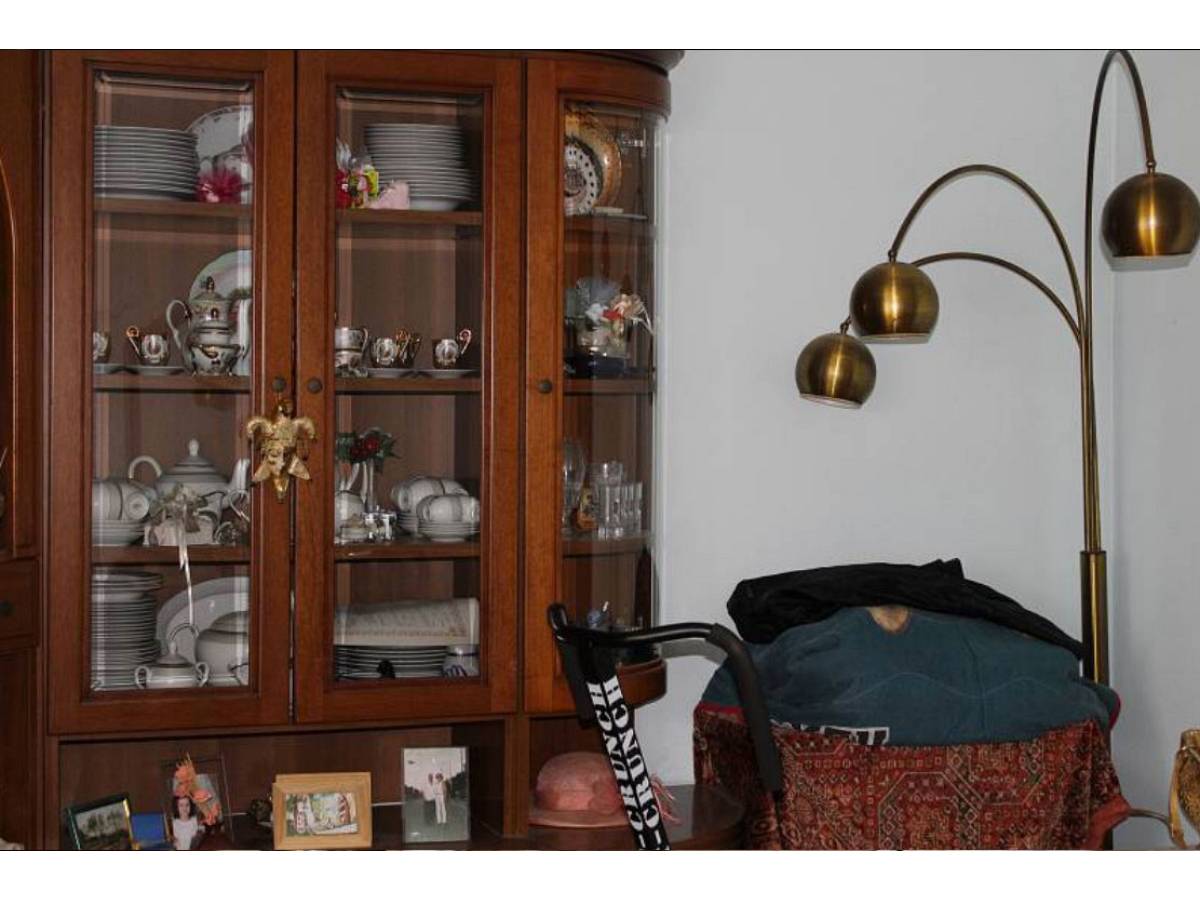 Casale o Rustico in vendita in Borgo Feretti,6  a Collecorvino - 9695157 foto 16
