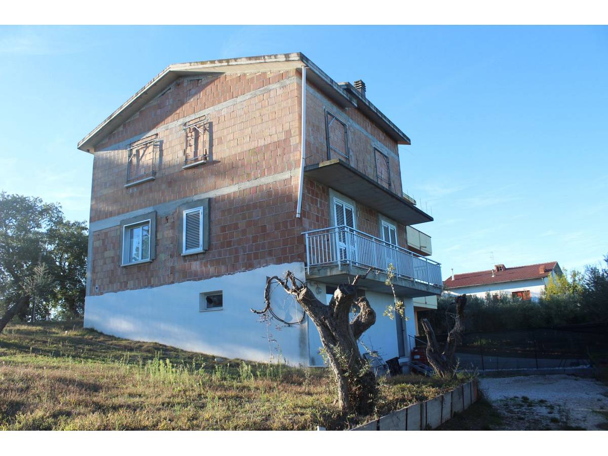 Indipendent house for sale in Contrada Santa Lucia  at Monteodorisio - 3532219 foto 1
