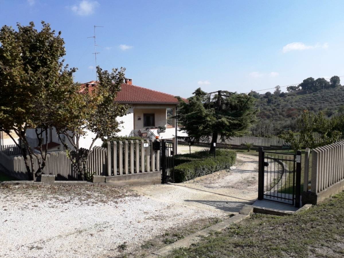 Villa for sale in strada di colle marconi  in Colle Marconi area at Chieti - 607282 foto 5