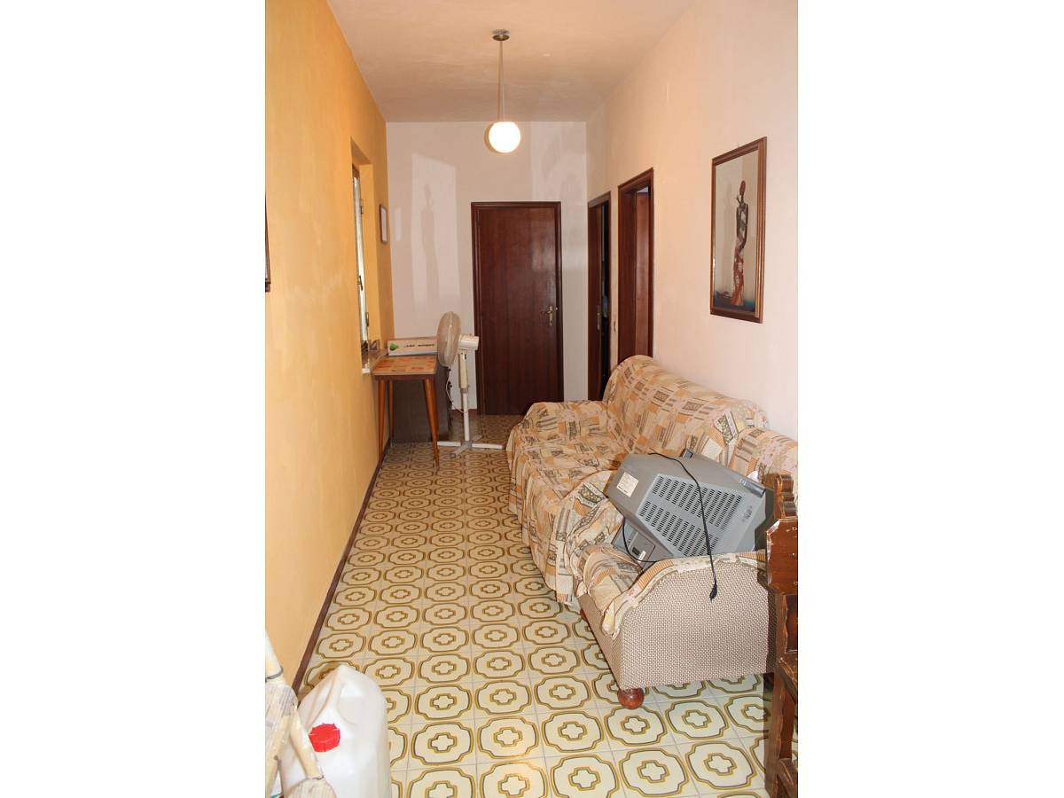 Indipendent house for sale in Contrada Montepeloso  at Montenero di Bisaccia - 9399063 foto 12