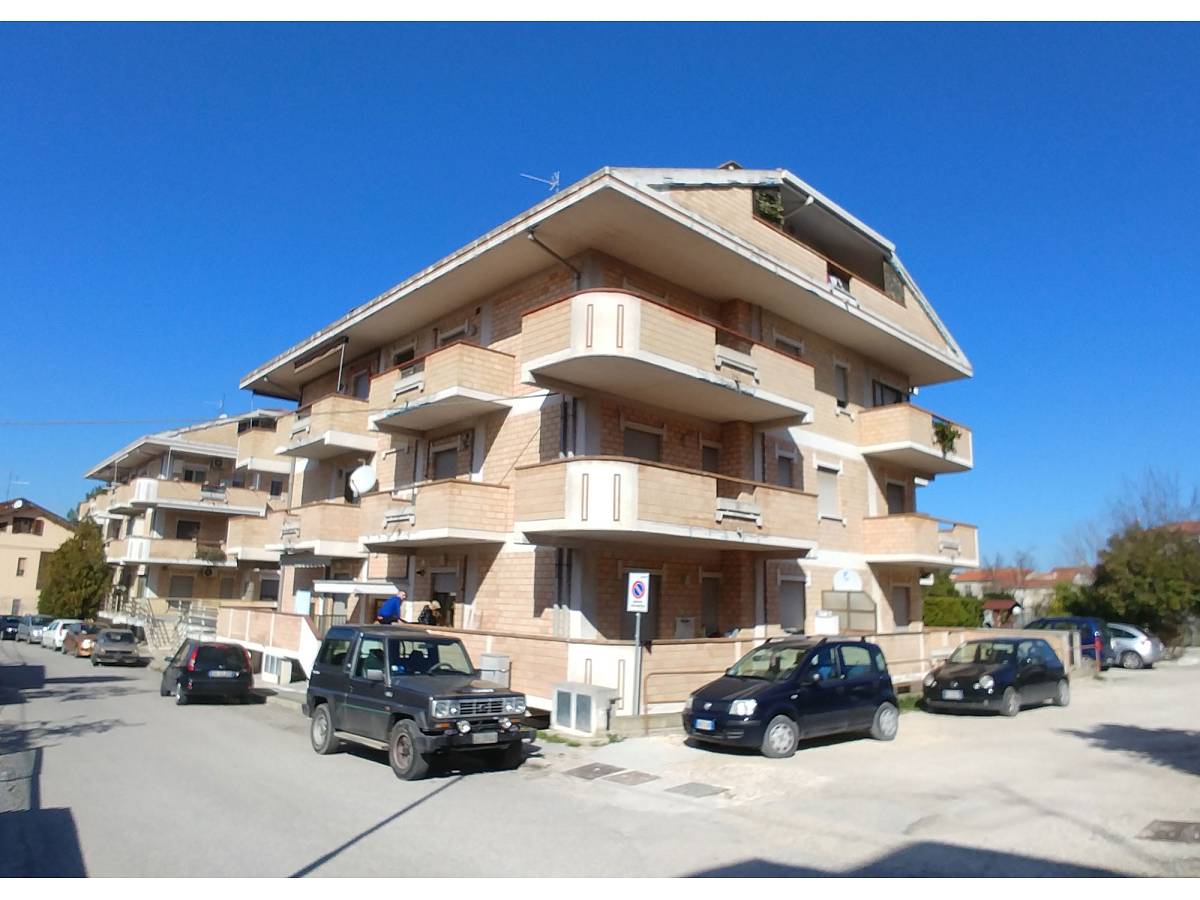 Appartamento in vendita in Via Vittorio Veneto zona Scalo Mad. Piane - Universita a Chieti - 3120737 foto 2