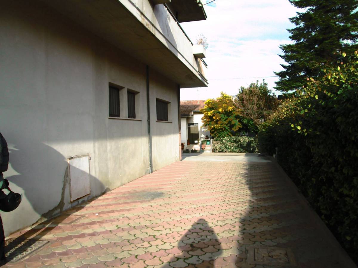Appartamento in vendita in VIA SANTA MARIA  a Collecorvino - 1225098 foto 4