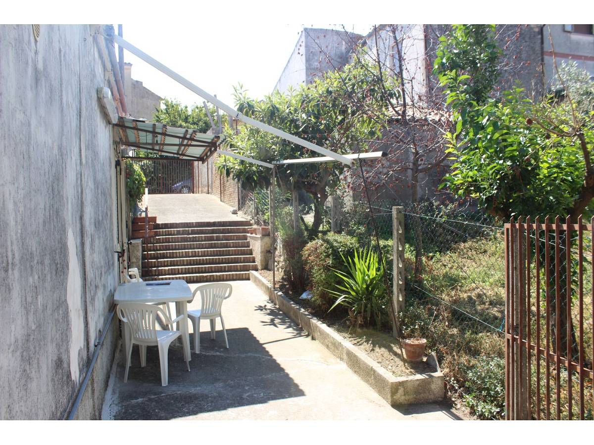 Indipendent house for sale in Via XX Settembre 67  at Cupello - 8711217 foto 12