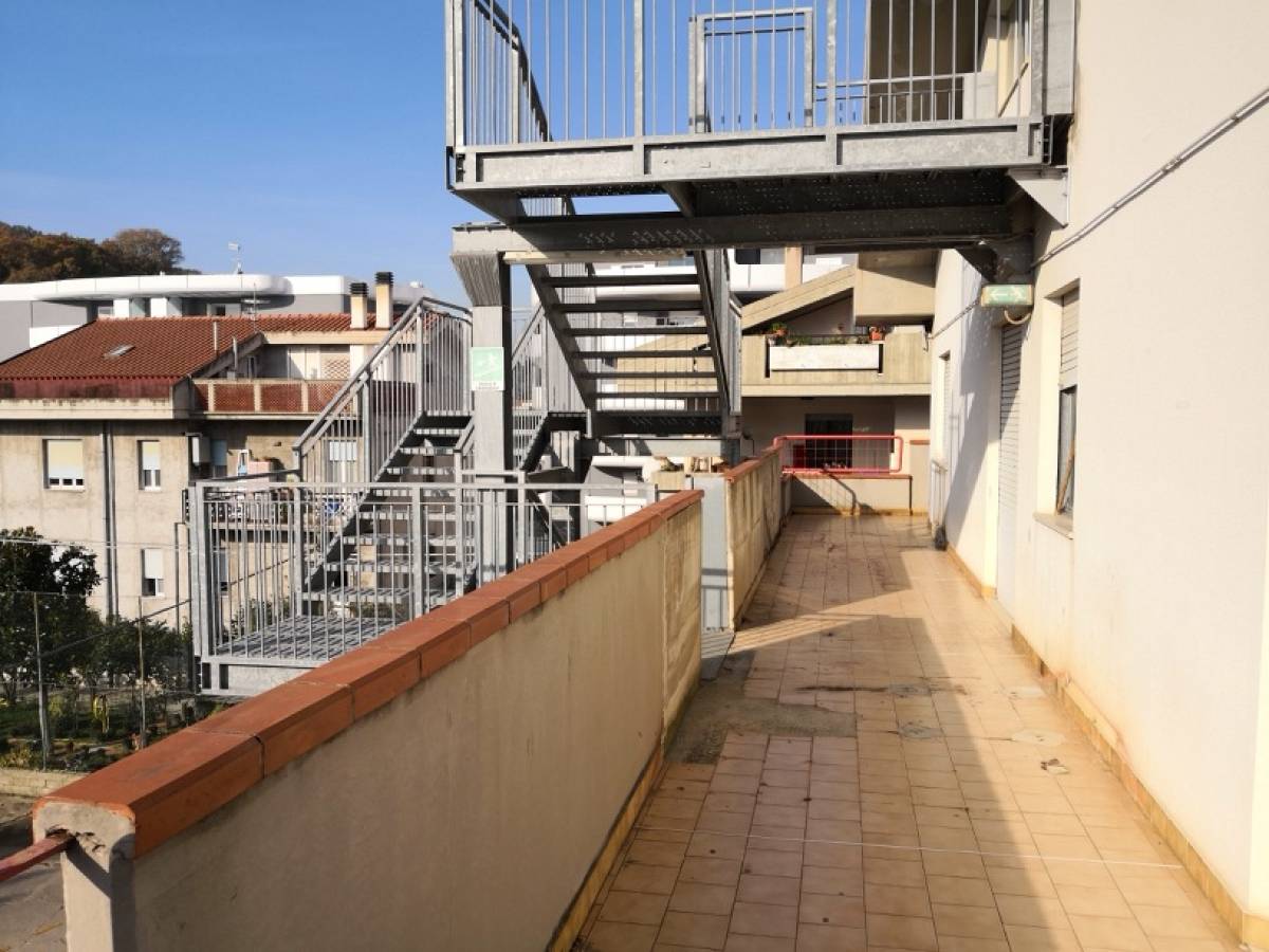 Appartamento in vendita in Via Verrotti, 60 zona Centro a Montesilvano - 4272603 foto 3