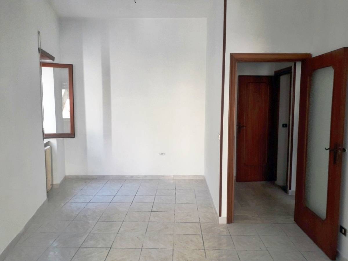 Porzione di casa in vendita in via vasari  a Bucchianico - 6976166 foto 16