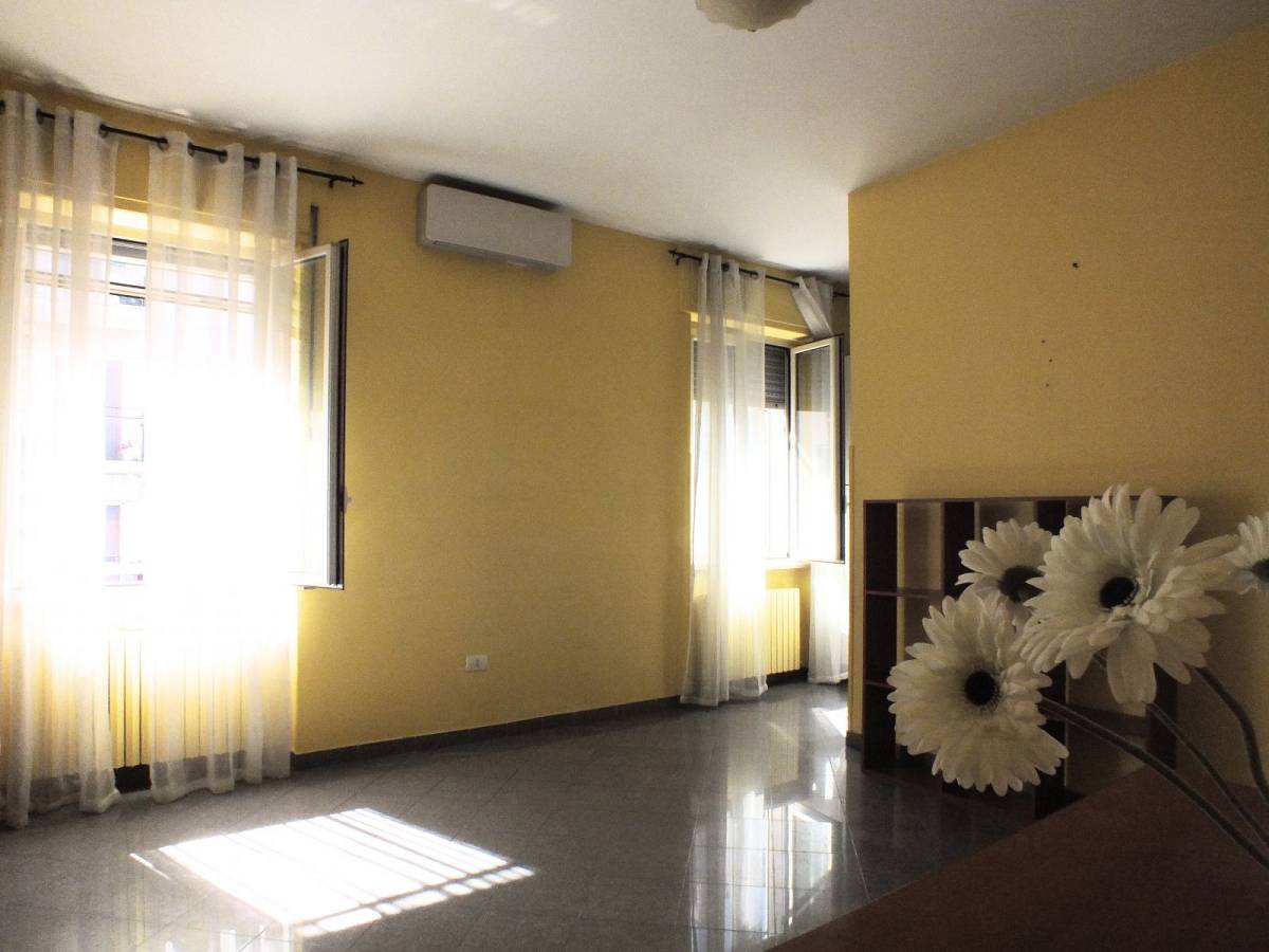 Apartment for sale in Via papa Giovanni   at Chieti - 982918 foto 4