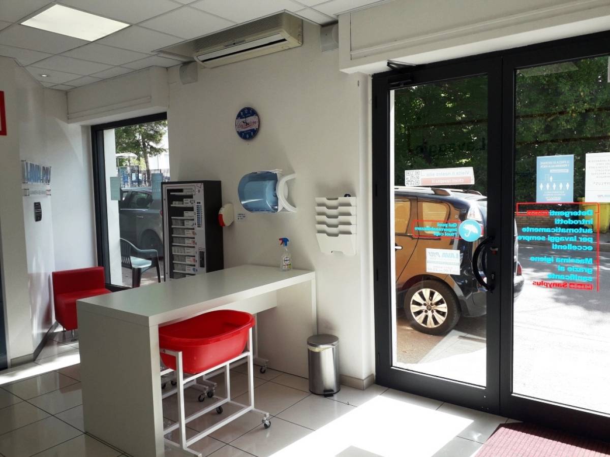 Lavanderia in vendita in via dei frentani zona Tricalle a Chieti - 2532343 foto 1