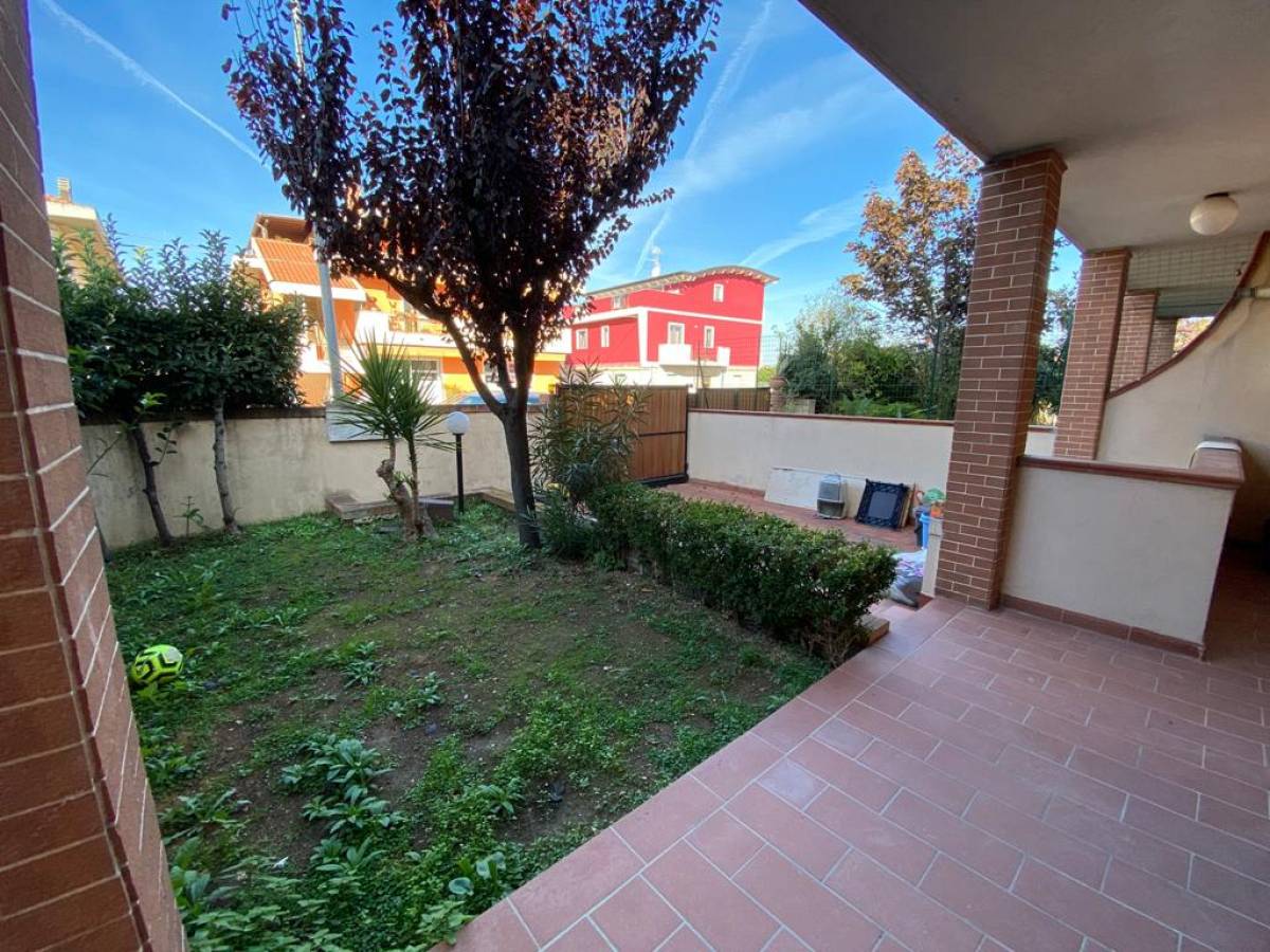 Two family house for sale in   at Francavilla al Mare - 8830253 foto 16