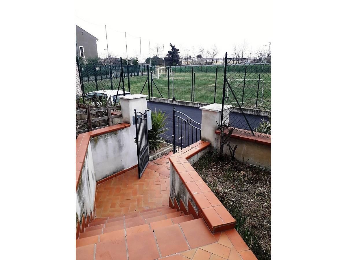 Villa a schiera in vendita in via pietro nenni  a Bellante - 2488525 foto 3