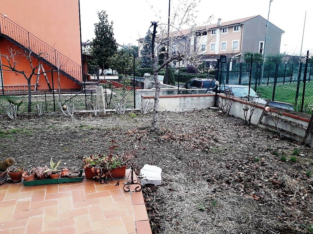 Villa a schiera in vendita in via pietro nenni  a Bellante - 2488525 foto 4