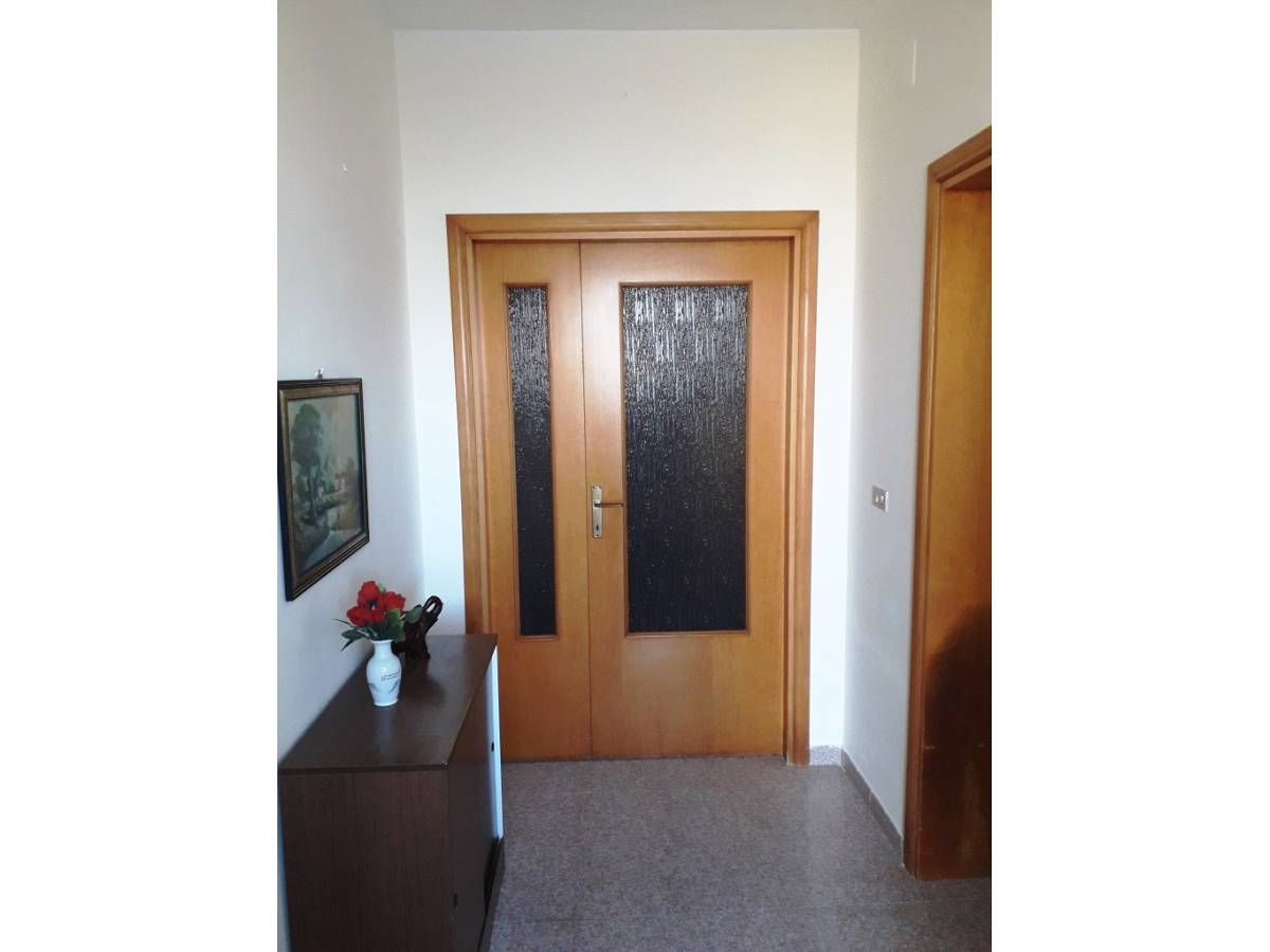 Apartment for sale in contrada valle galelle  at Rosciano - 3946359 foto 3