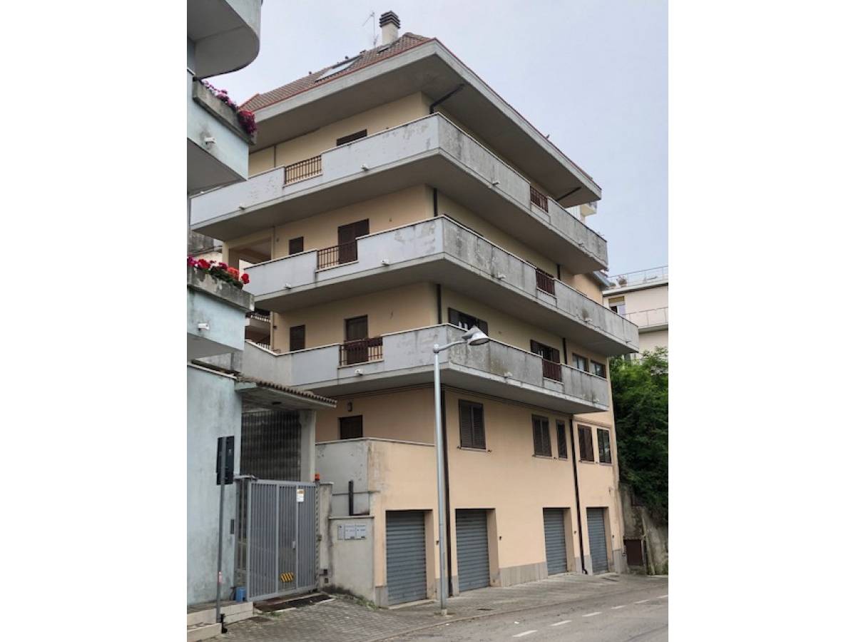 Porzione di Villa in vendita in via Padre Alessandro Valignani  a Chieti - 9610754 foto 2